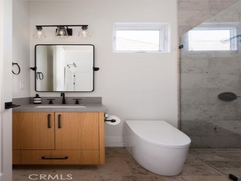 2325 E 16th  , Newport Beach, CA