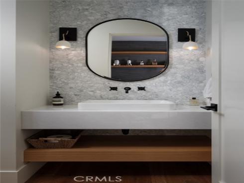 2325 E 16th  , Newport Beach, CA