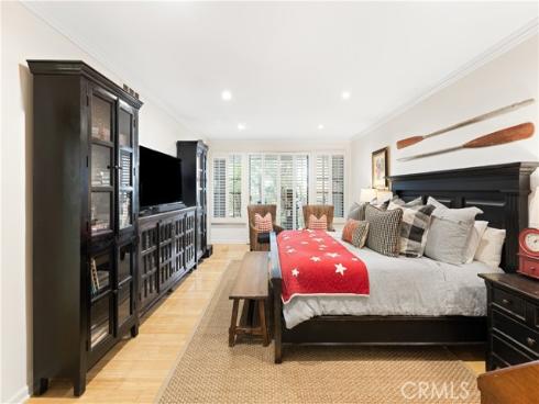 1  Sea Cove Lane  , Newport Beach, CA