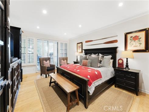 1  Sea Cove Lane  , Newport Beach, CA