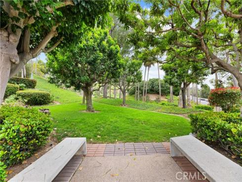 1  Sea Cove Lane  , Newport Beach, CA