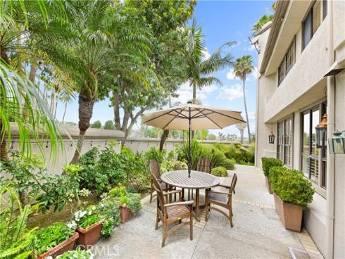 1  Sea Cove Lane  , Newport Beach, CA