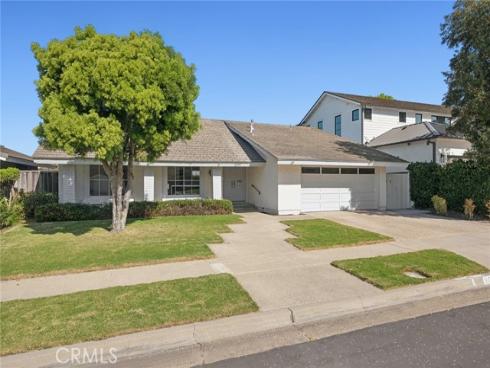 2030  Port Weybridge  , Newport Beach, CA