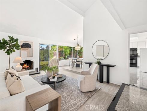 2030  Port Weybridge  , Newport Beach, CA