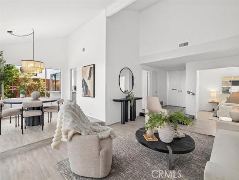 2030  Port Weybridge  , Newport Beach, CA