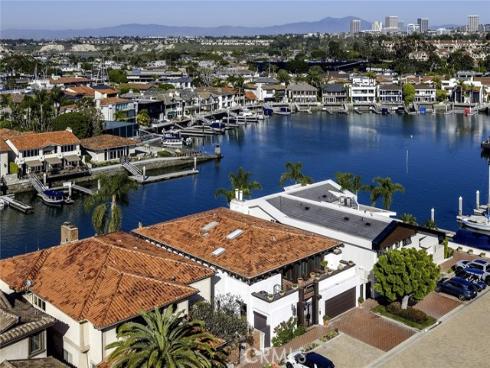 47  Linda Isle  , Newport Beach, CA