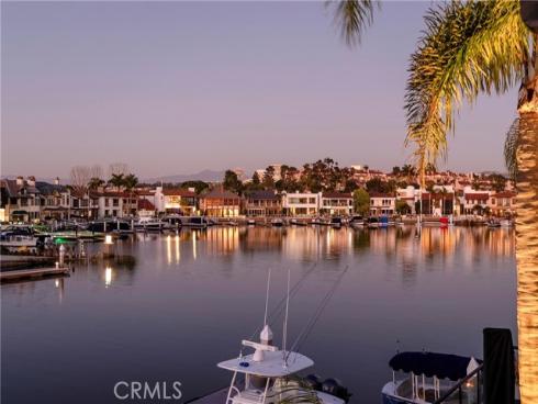 47  Linda Isle  , Newport Beach, CA