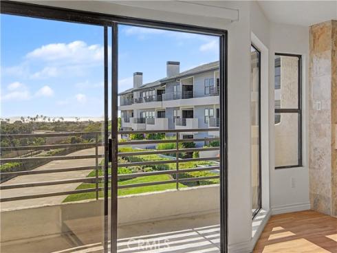 280  Cagney Lane  207 , Newport Beach, CA