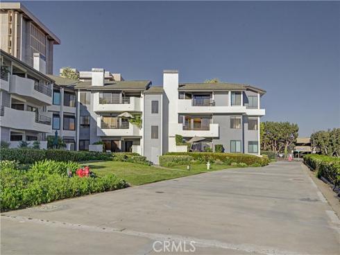 280 Cagney Lane 207 , Newport Beach, CA
