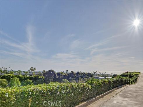 280 Cagney Lane 207 , Newport Beach, CA