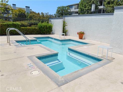 280 Cagney Lane 207 , Newport Beach, CA