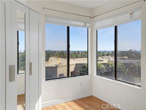 280  Cagney Lane  207 , Newport Beach, CA