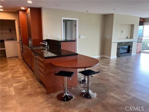 101  Scholz Plaza Ph18  , Newport Beach, CA