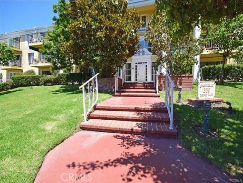 101  Scholz Plaza Ph18  , Newport Beach, CA