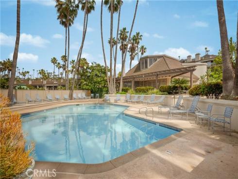 15  Sea Cove  , Newport Beach, CA