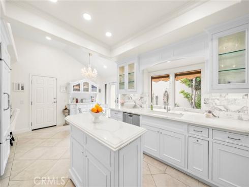 15  Sea Cove  , Newport Beach, CA