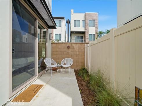 67  Ebb Tide  , Newport Beach, CA