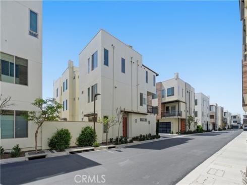 67  Ebb Tide  , Newport Beach, CA