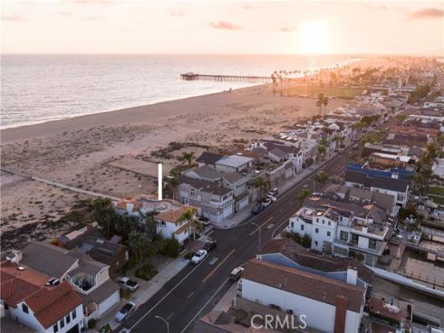 1201 E Balboa  , Newport Beach, CA