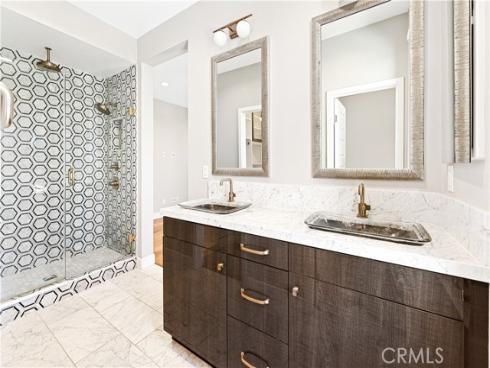 39  Ebb Tide Cir  , Newport Beach, CA