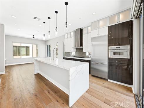 39  Ebb Tide Cir  , Newport Beach, CA