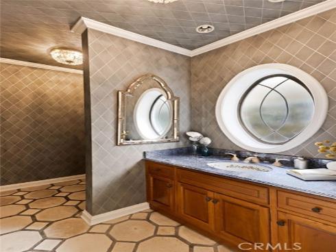 2116 E Balboa   Boulevard, Newport Beach, CA