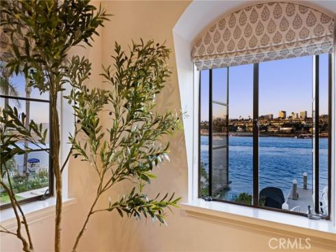 2116 E Balboa   Boulevard, Newport Beach, CA