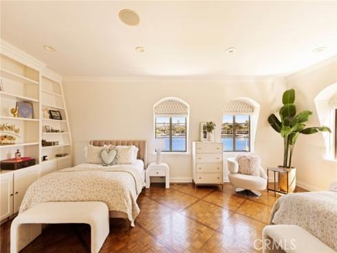 2116 E Balboa   Boulevard, Newport Beach, CA