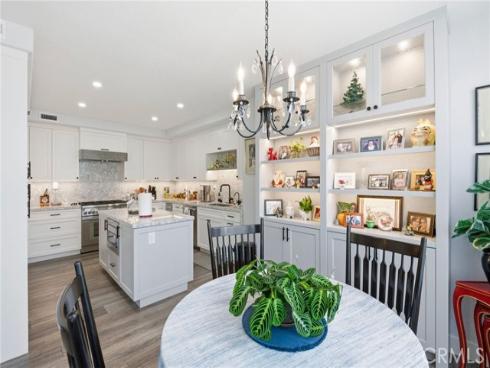 51  Seabrook Cove  , Newport Beach, CA