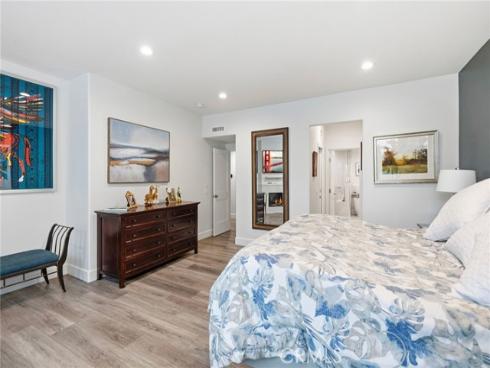 51  Seabrook Cove  , Newport Beach, CA