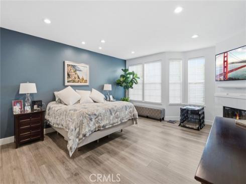 51  Seabrook Cove  , Newport Beach, CA