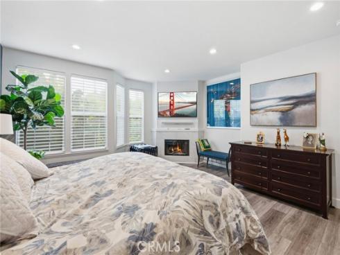 51  Seabrook Cove  , Newport Beach, CA