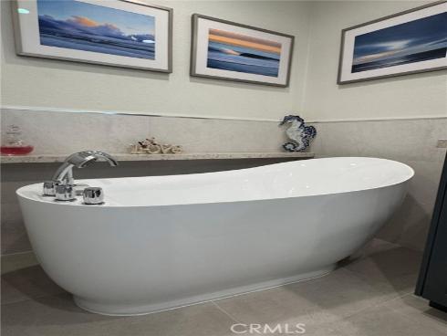 51  Seabrook Cove  , Newport Beach, CA