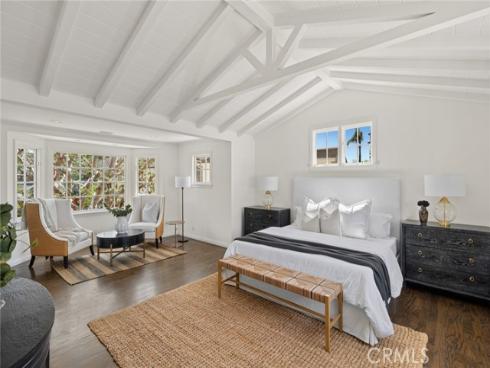 2571  Waverly   Drive, Newport Beach, CA