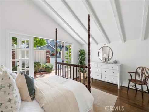 2571  Waverly   Drive, Newport Beach, CA