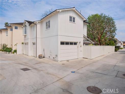 2571  Waverly   Drive, Newport Beach, CA