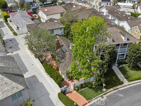 2571  Waverly   Drive, Newport Beach, CA