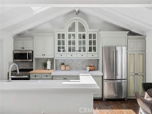 2571  Waverly   Drive, Newport Beach, CA