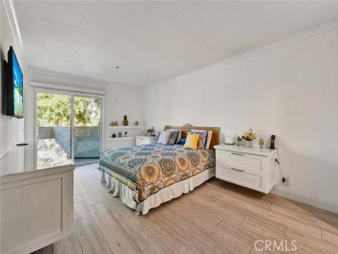 950  Cagney  207 , Newport Beach, CA