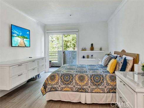 950  Cagney  207 , Newport Beach, CA