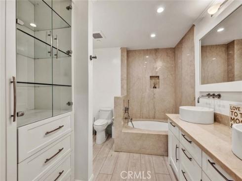 950  Cagney  207 , Newport Beach, CA