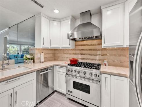 950  Cagney  207 , Newport Beach, CA