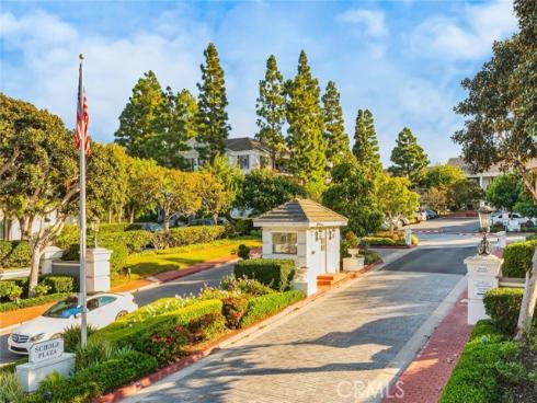 950  Cagney  207 , Newport Beach, CA