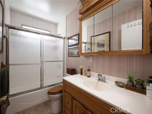 327  Onyx  , Newport Beach, CA