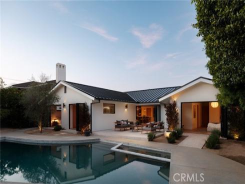 2437  Windward  , Newport Beach, CA