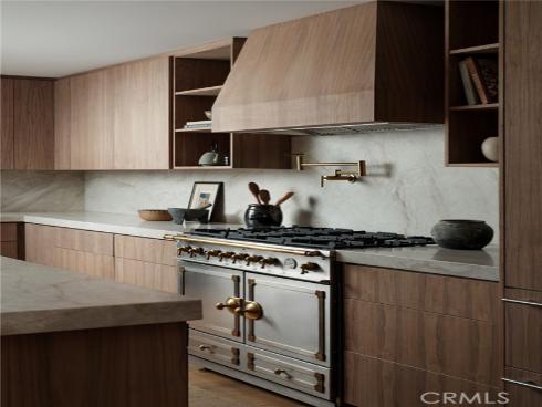 2437  Windward  , Newport Beach, CA