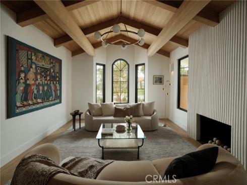 2437  Windward  , Newport Beach, CA