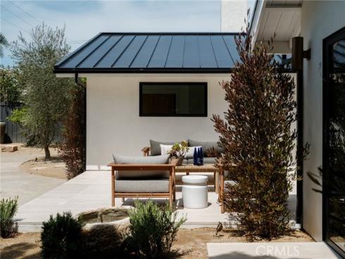 2437  Windward  , Newport Beach, CA