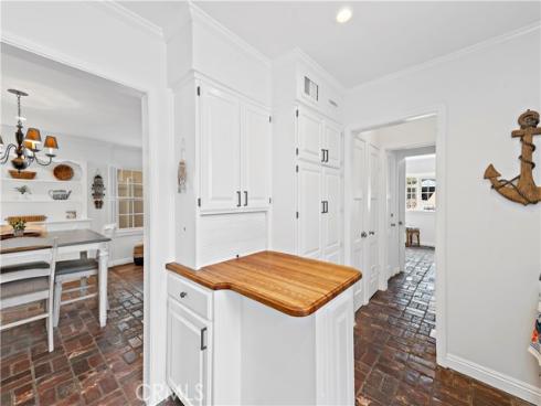 224  Amethyst  , Newport Beach, CA