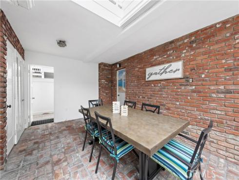 224  Amethyst  , Newport Beach, CA